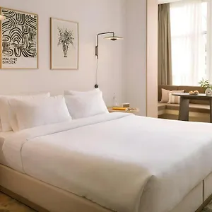 5* Отель Paseo De Gracia Hotel, Sonder By Marriott Bonvoy