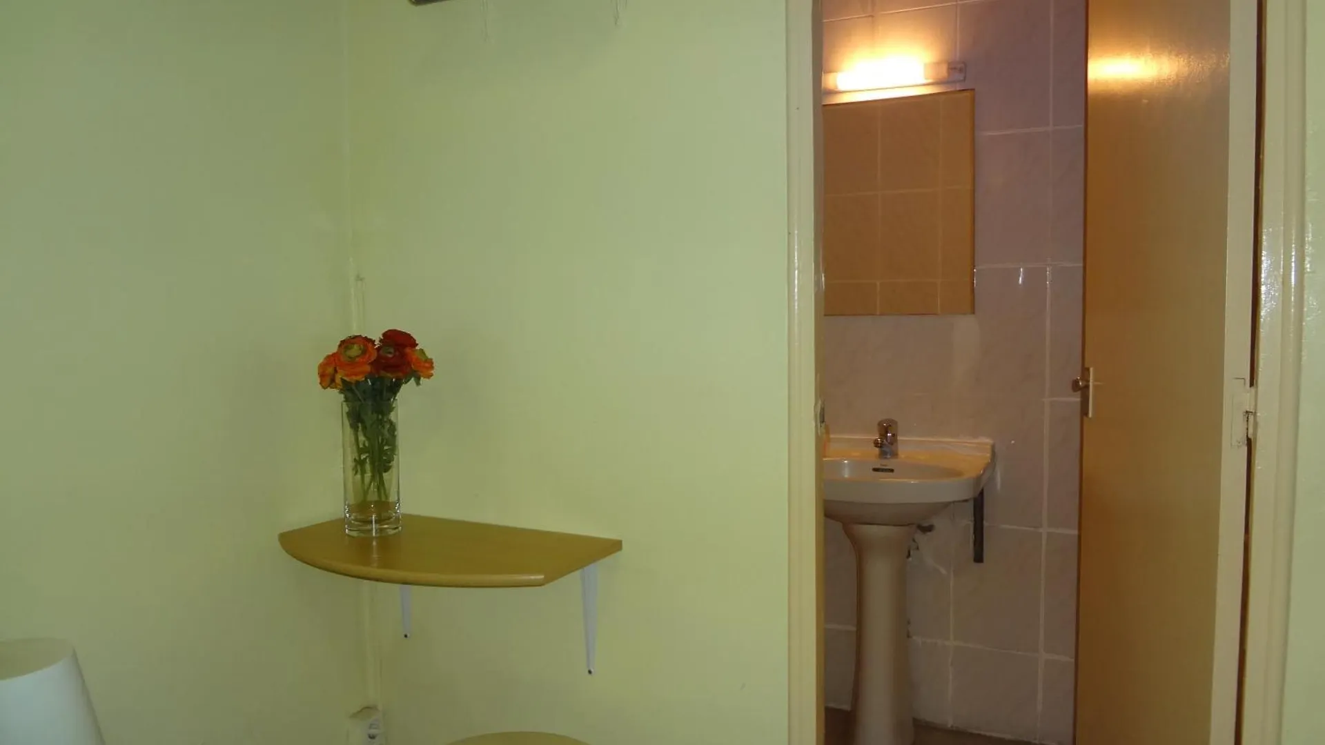 Pension Dani Barcelona